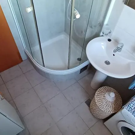 Apartament With Garage And Magical View