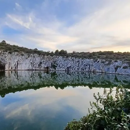 With Garage And Magical View Apartment Rogoznica (Sibenik-Knin)